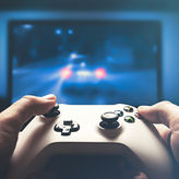 Internet-und Computerspielsucht im Kindes-und Jugendalter